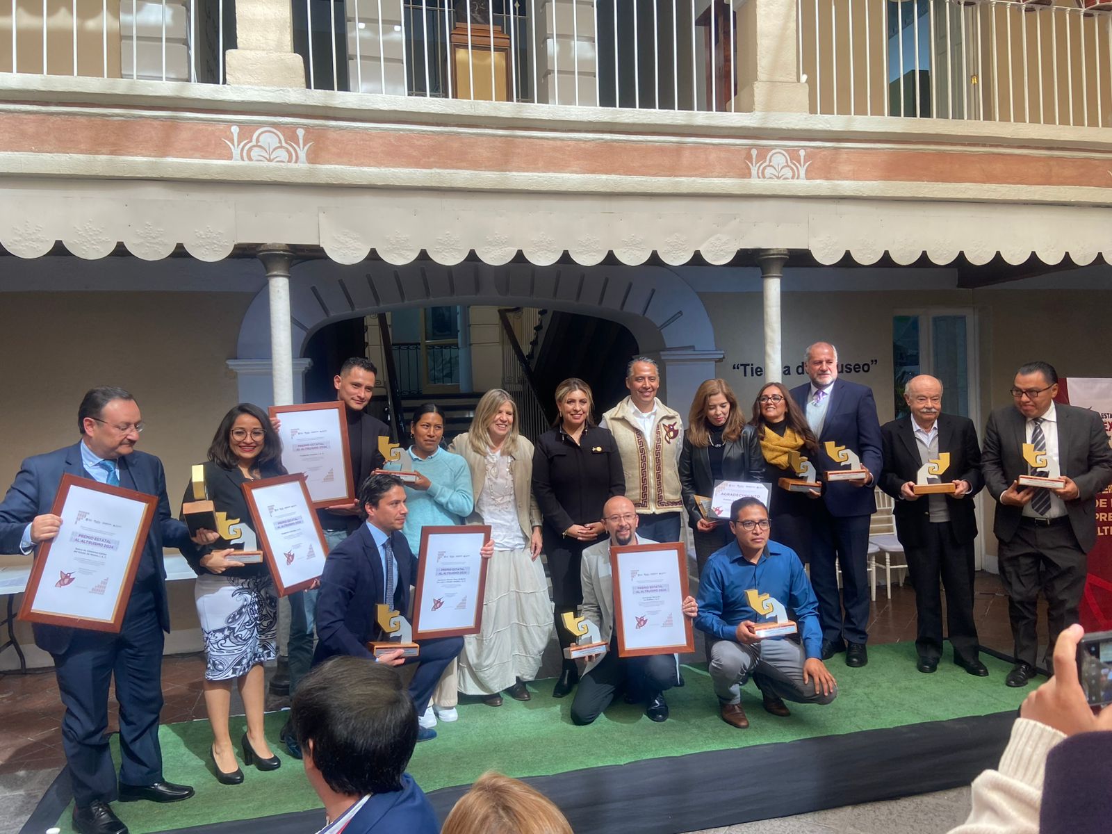Culturalia con los demás ganadores del Premio Estatal al Altruismo 2024